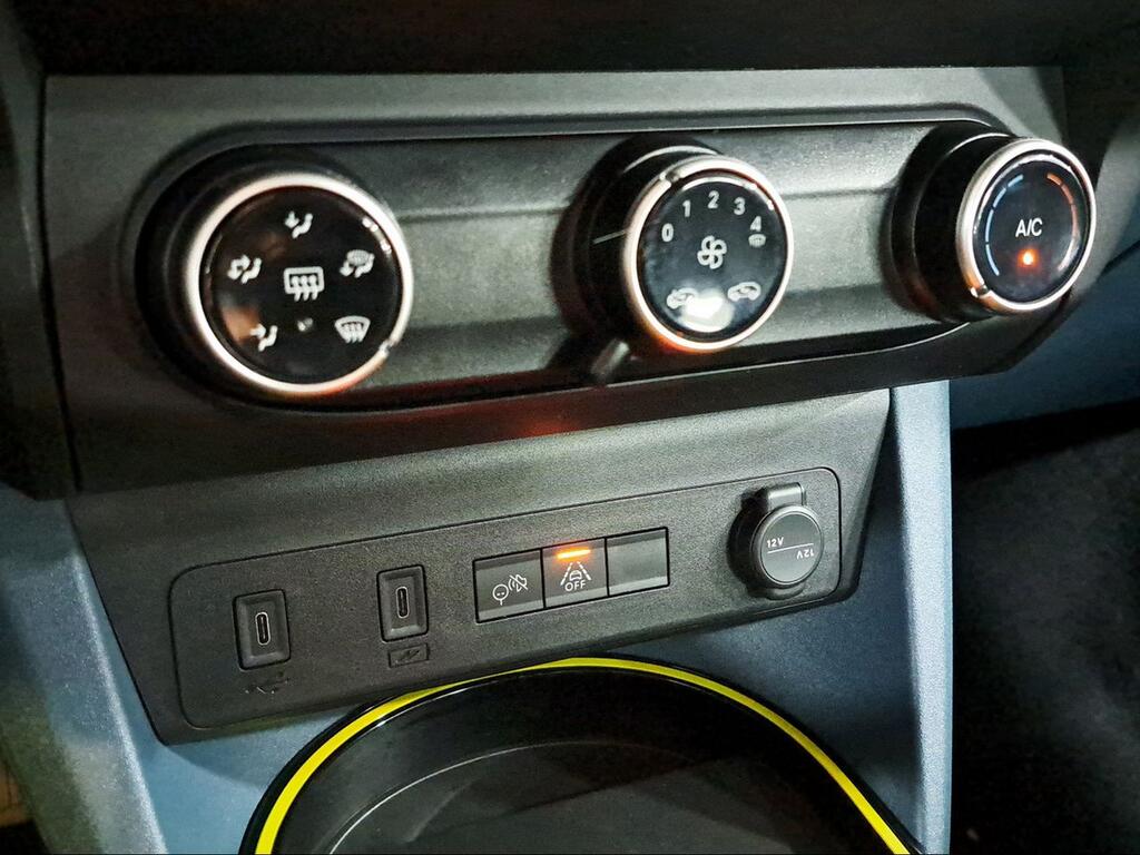 Fiat Grande Panda E Business 44kWh 83kW (113cv) Fiat Grande Panda Red eléctrico - Foto 657