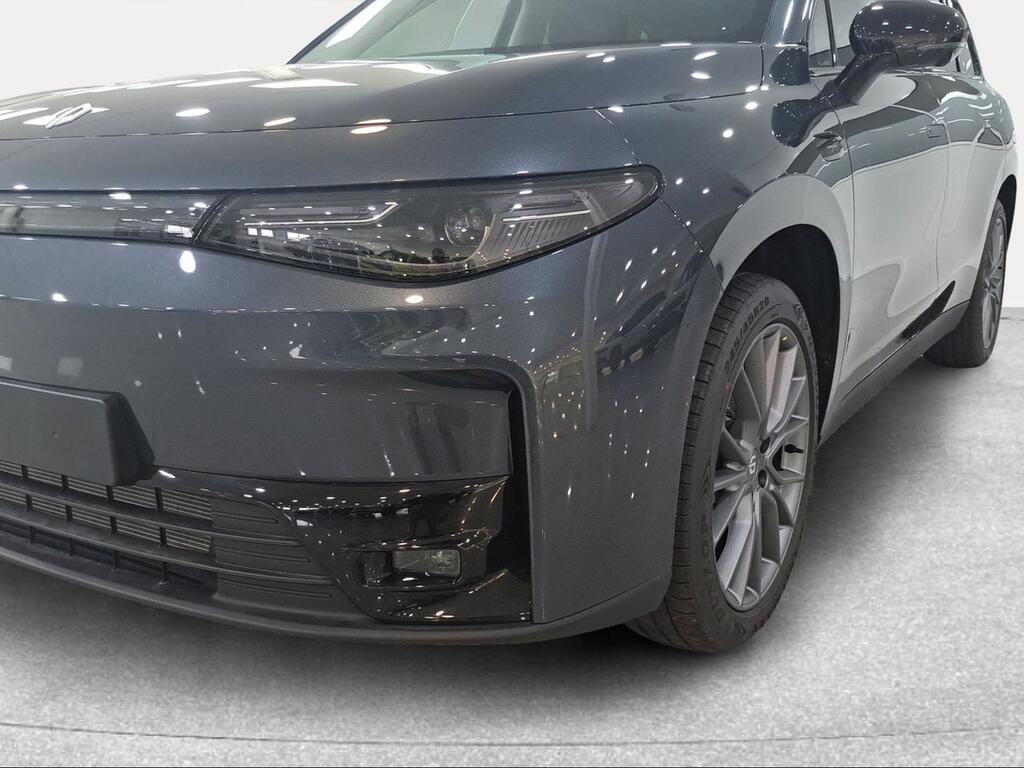 Leapmotor C10 C10 REEV 28.4 kWh Design Auto - Foto 812