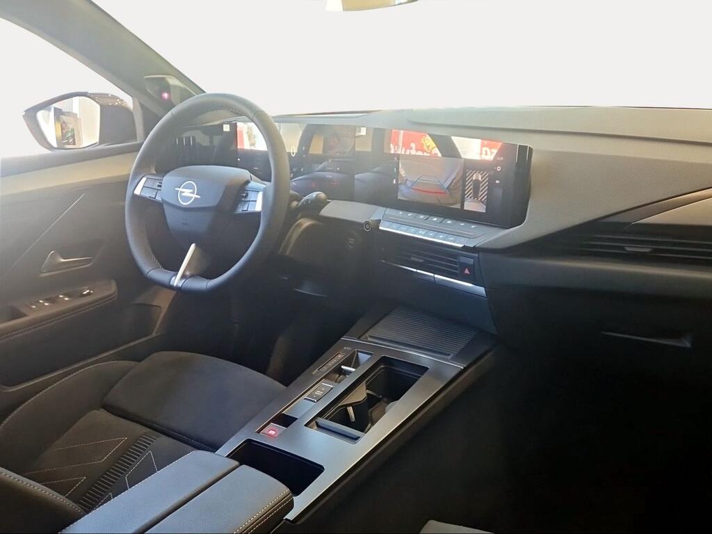 Opel Astra 1.2T XHT Hybrid 107kW Ultimate eDCT6 - Foto 810