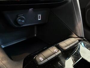 Opel Corsa 1.2T XHLHybrid 81kW GS eDCT