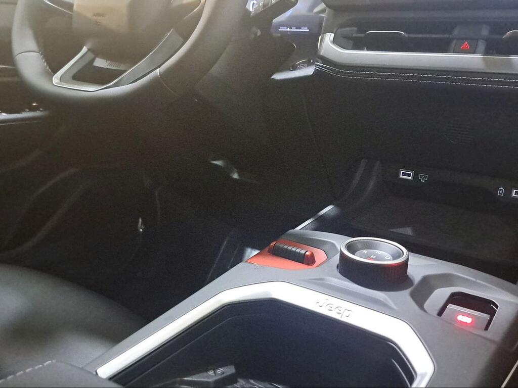 Jeep Compass JEEP COMPASS BEV SUMMIT FIRST EDITION - Foto 578