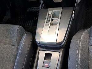 Opel Frontera 1.2T XHT Hybrid eDCT6 107kW Edition