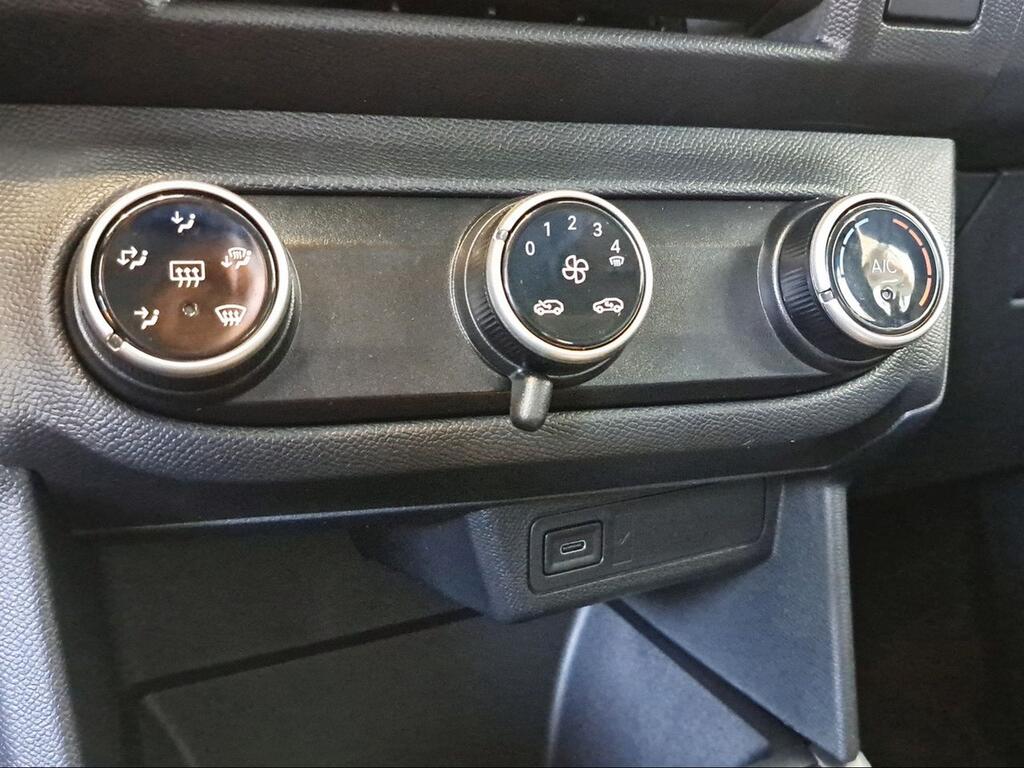 Opel Frontera 1.2T XHT Hybrid eDCT6 107kW Edition - Foto 822