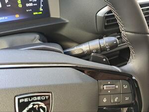 Peugeot Traveller Business VIP Standard BlueHDi 180 EAT8