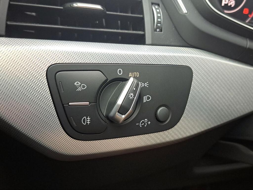 Audi A4 AUDI A4 LIMOUSINE SLINE 2.0 150 CV Hybrid - Foto 436