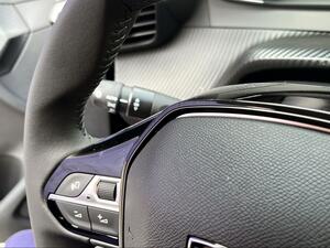 Peugeot 208 Allure Gasolina 100 S&S 6 Vel. MAN