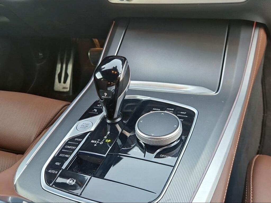 BMW X5 xDrive40d - Foto 619