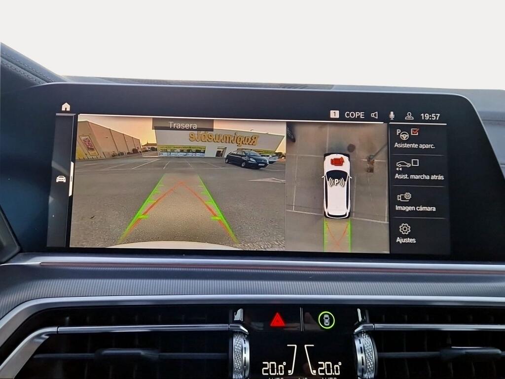 BMW X5 xDrive40d - Foto 627
