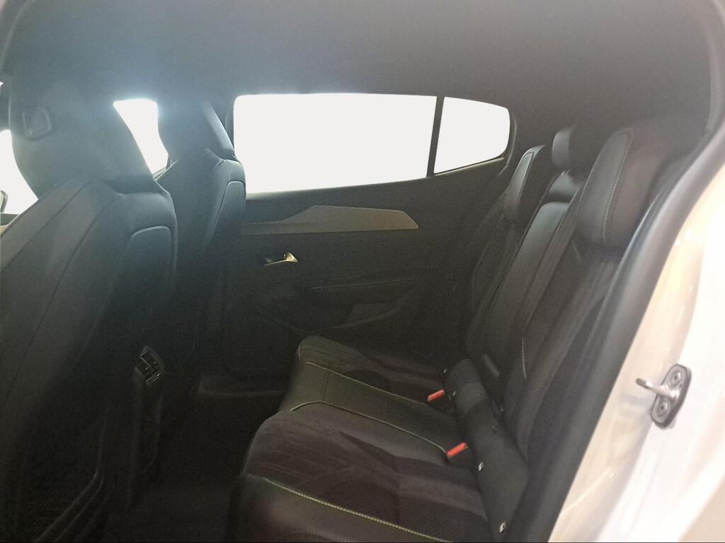 Peugeot e-408 GT Eléctrico 210 (157 Kw) - Foto 521