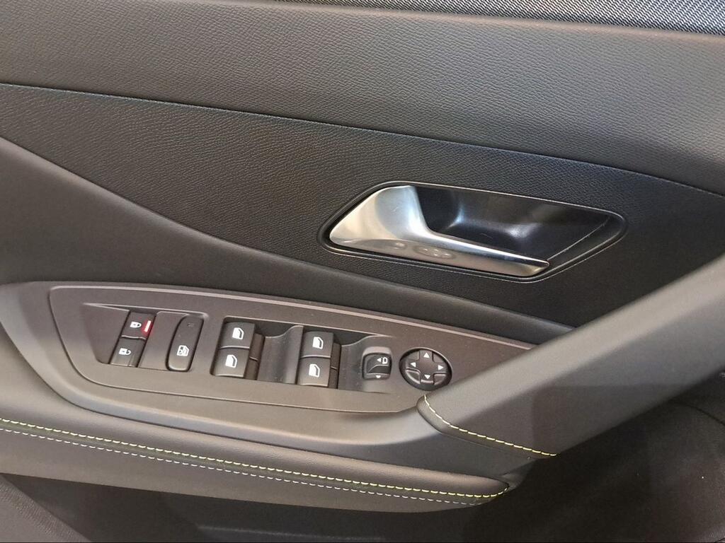 Peugeot e-408 GT Eléctrico 210 (157 Kw) - Foto 532