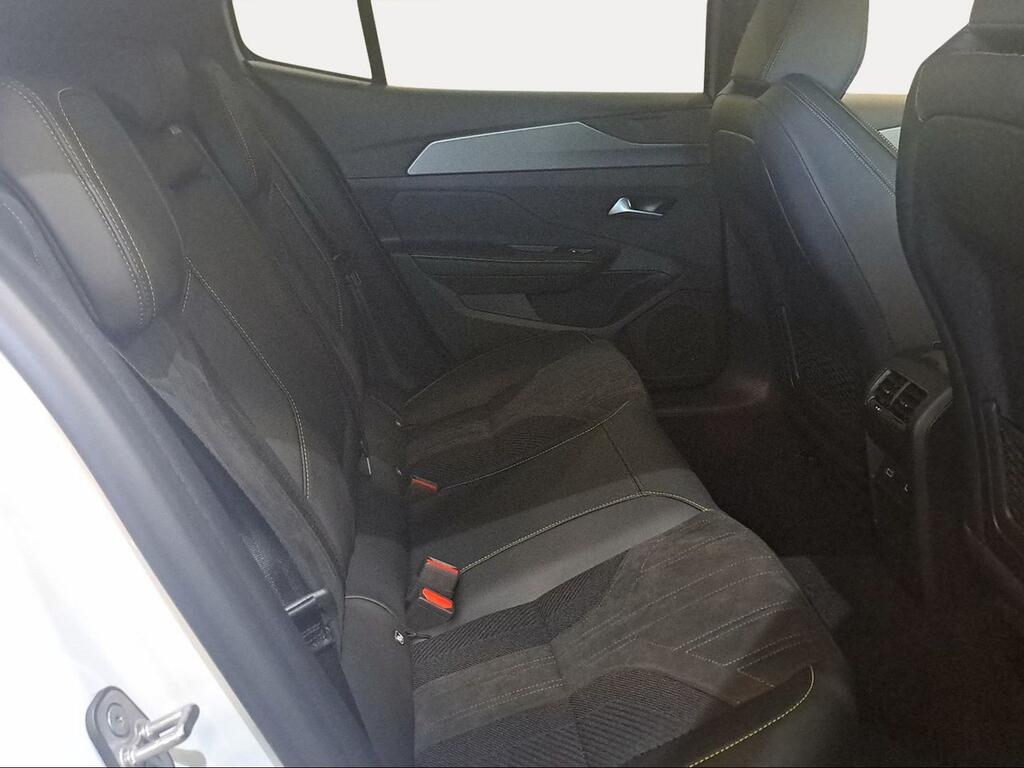 Peugeot e-408 GT Eléctrico 210 (157 Kw) - Foto 527