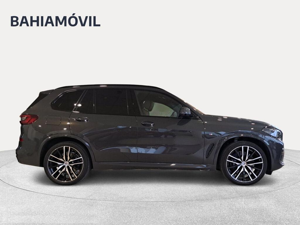 BMW X5 xDrive40d - Foto 910