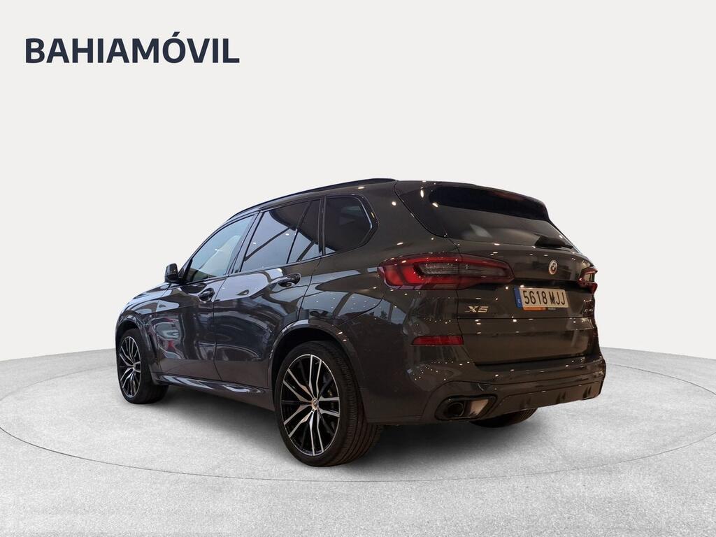 BMW X5 xDrive40d - Foto 913