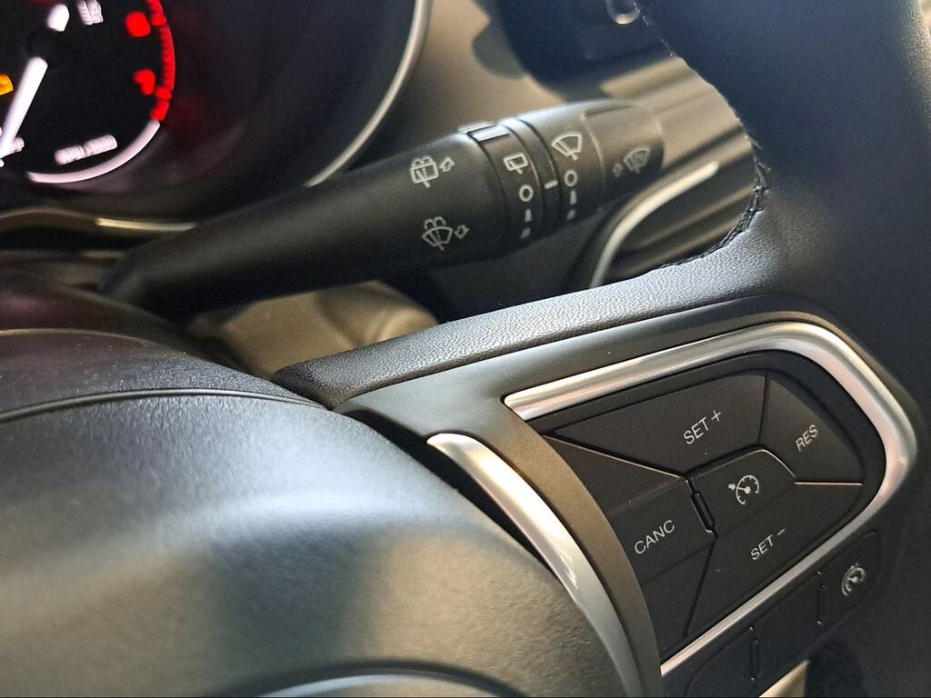 Fiat Tipo HB Diesel 1.6 97kW (130CV) manual Monotrim - Foto 643