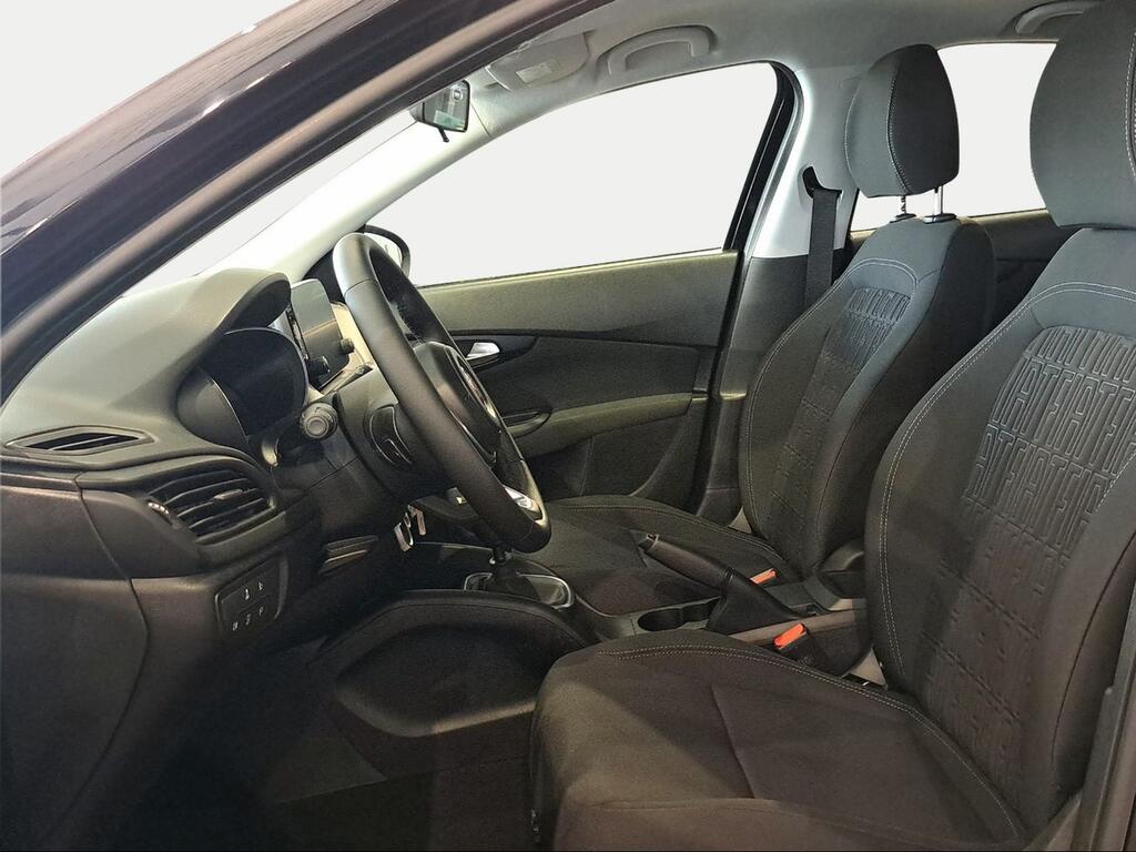 Fiat Tipo HB Diesel 1.6 97kW (130CV) manual Monotrim - Foto 628