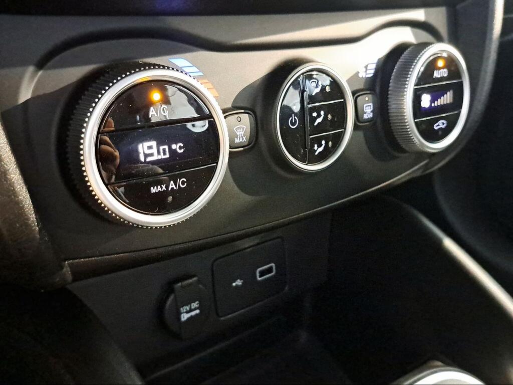 Fiat Tipo HB Diesel 1.6 97kW (130CV) manual Monotrim - Foto 644