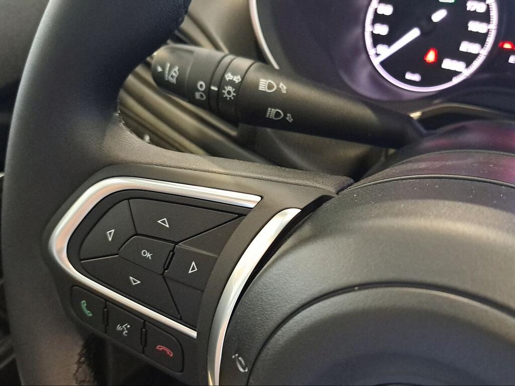 Fiat Tipo HB Diesel 1.6 97kW (130CV) manual Monotrim - Foto 642