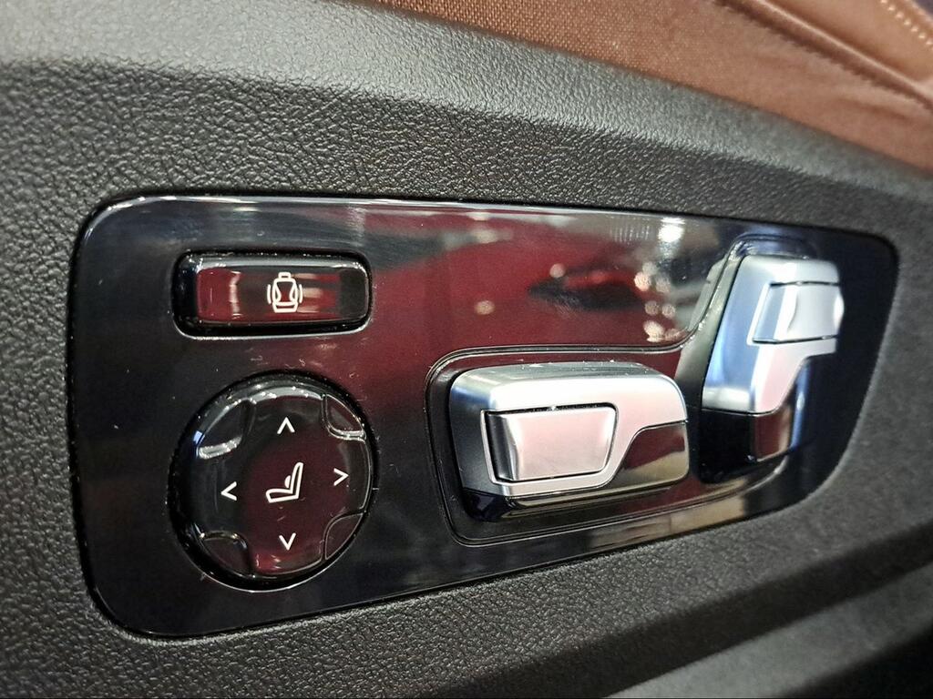 BMW X5 xDrive40d - Foto 398