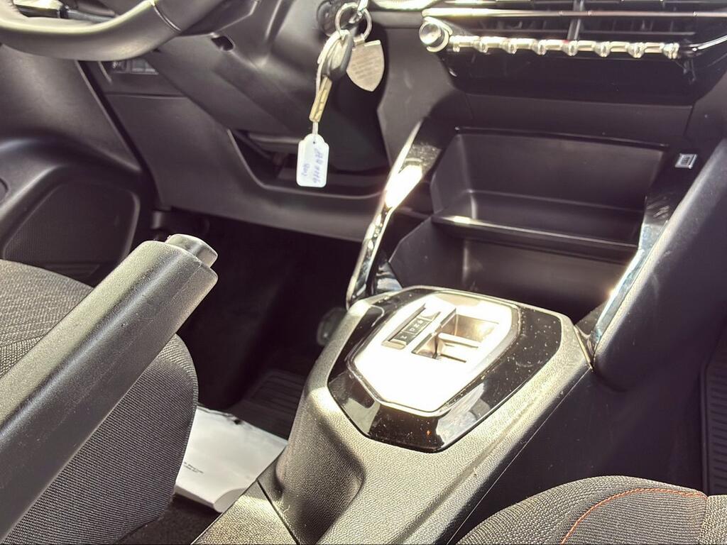 Peugeot 2008 N2008 Style Hybrid 136 eDCS6 - Foto 413