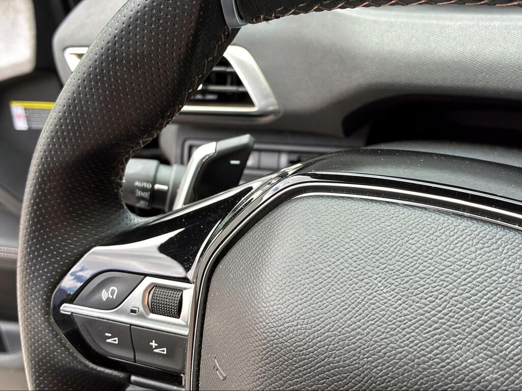 Peugeot 5008 1.5 BlueHDi 96kW S&S GT EAT8 - Foto 403