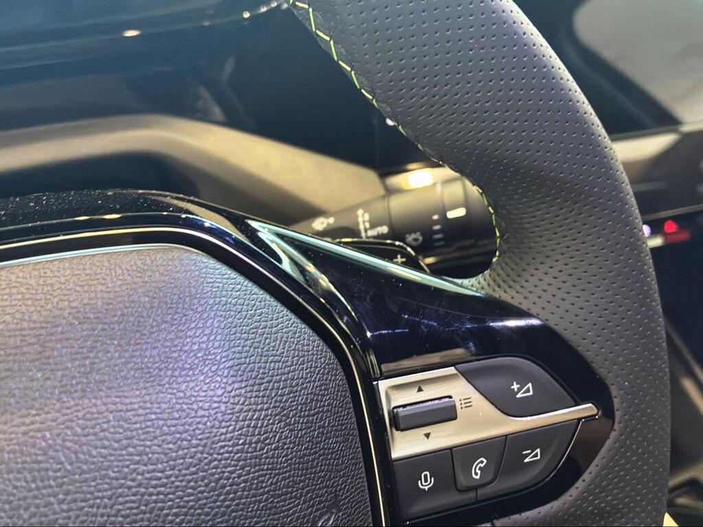 Peugeot 408 408 GT Exclusive HYBRID 145 eDCS6 - Foto 450