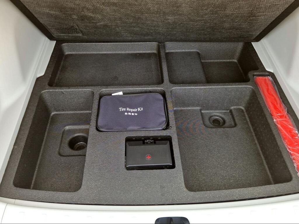 Leapmotor B10 B10 REEV 18.8 kWh Design Auto - Foto 408