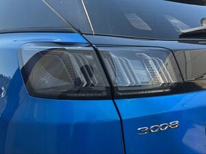 Peugeot 3008 Hybrid 225 e-EAT8 Roadtrip