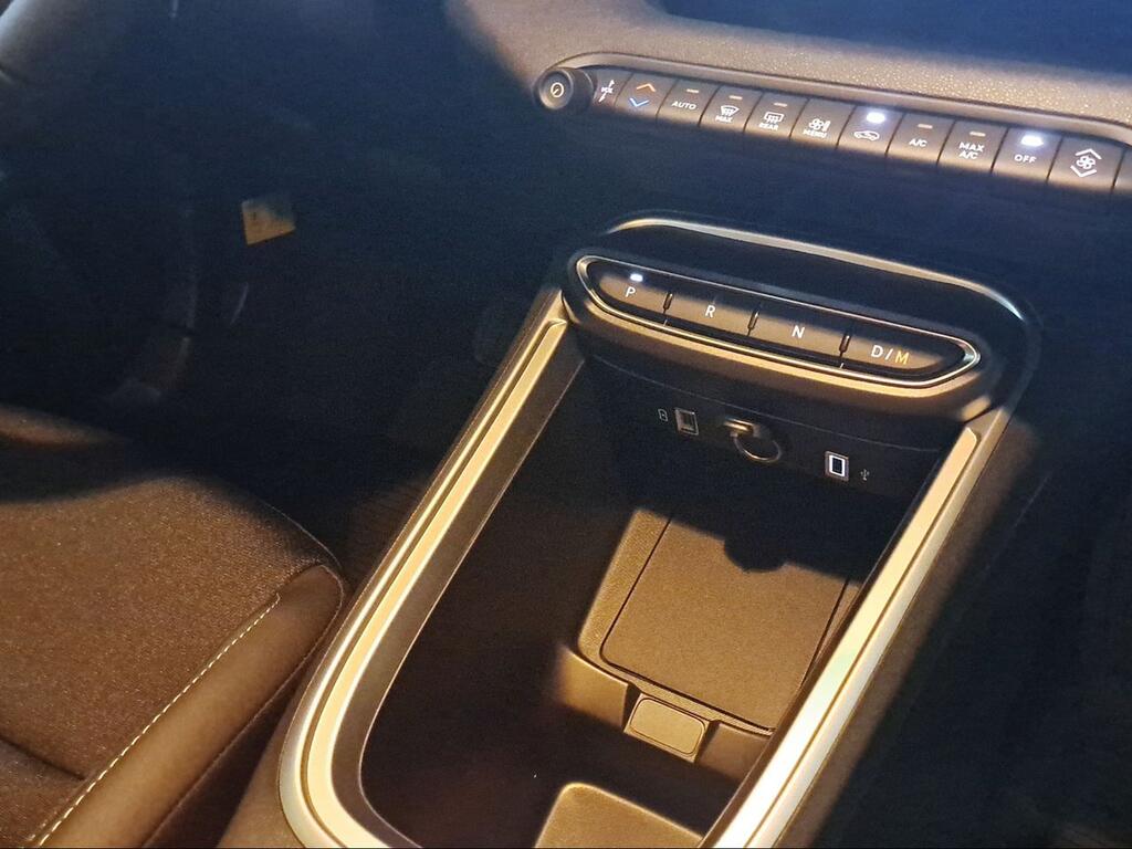 Jeep Avenger 1.2 eHybrid 74kW (100CV) Altitude - Foto 896