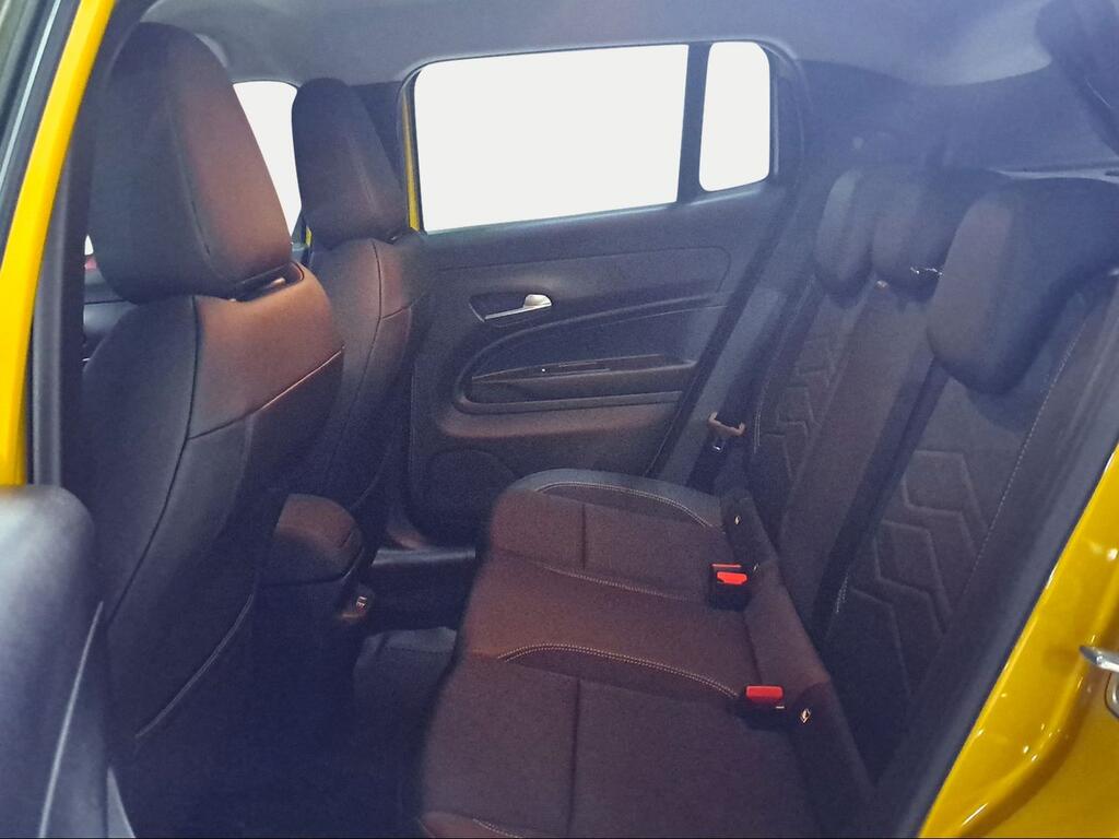 Jeep Avenger 1.2 eHybrid 74kW (100CV) Altitude - Foto 497