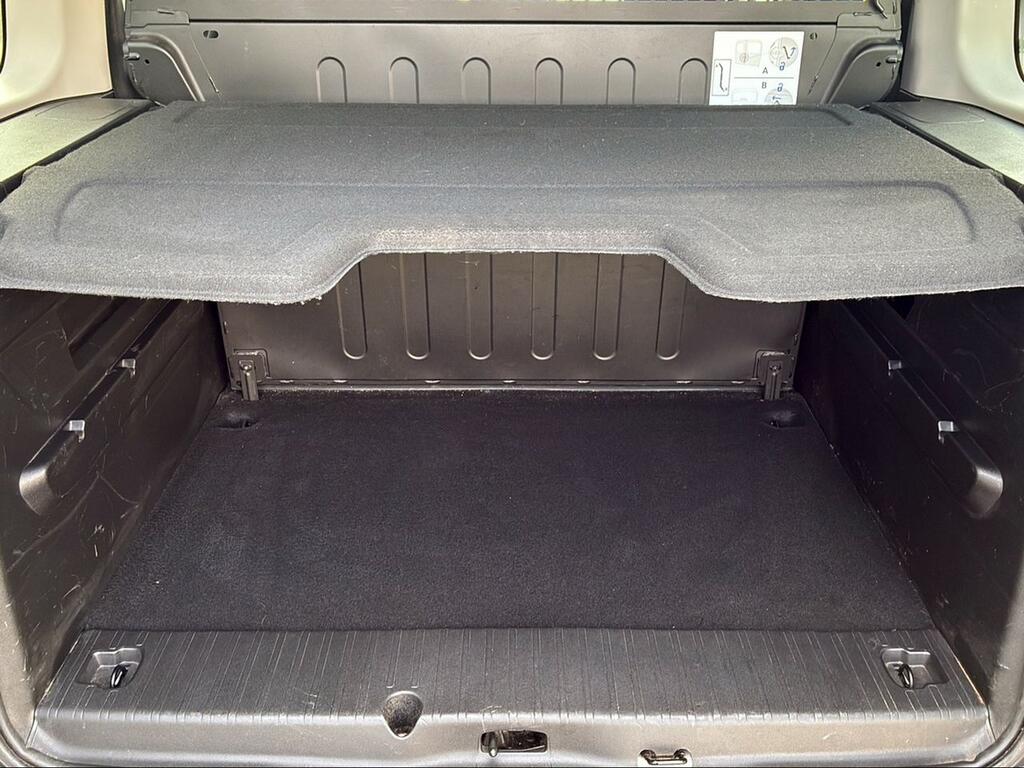 Peugeot Rifter Active Pack Business Standard BlueHDi 100 S&S MAN. 6 VEL. - Foto 469