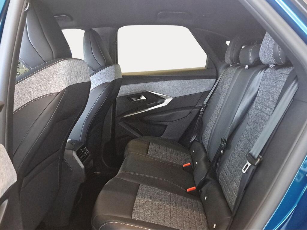 Peugeot e-3008 Allure Eléctrico 157kW - Foto 372