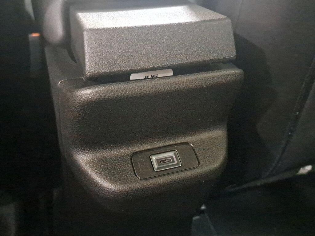 Jeep Avenger AVENGER HYBRID 4XE UPLAND 145CV - Foto 401