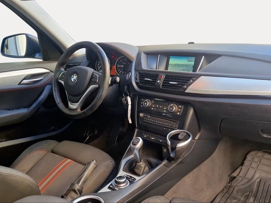BMW X1 sDrive18d - Foto 910