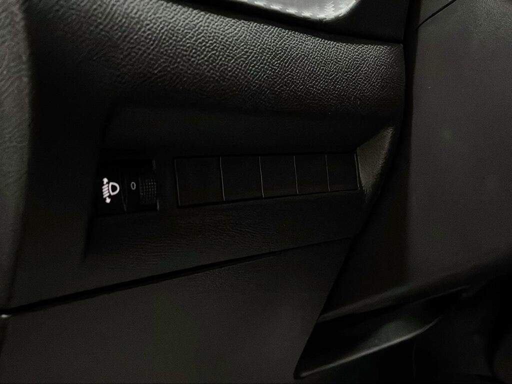 Peugeot 208 Style HYBRID 110 eDCS6 - Foto 421