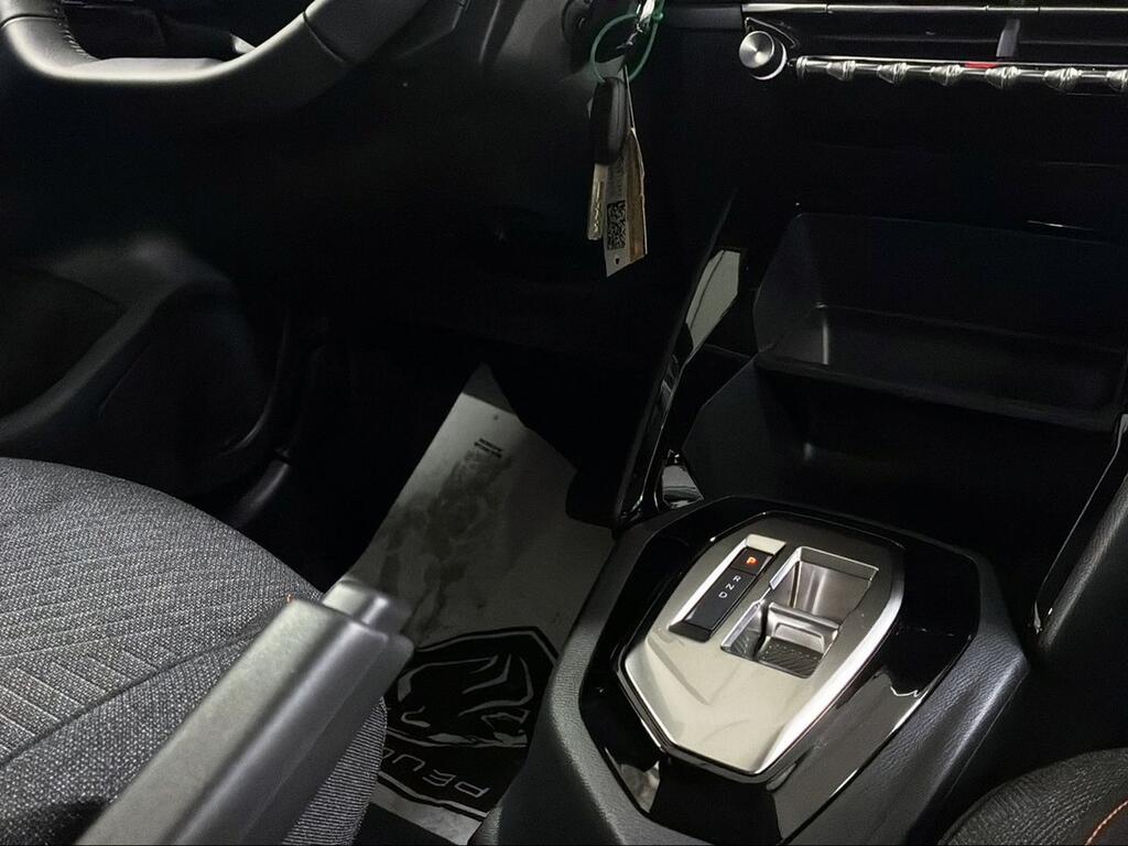 Peugeot 208 Style HYBRID 110 eDCS6 - Foto 418