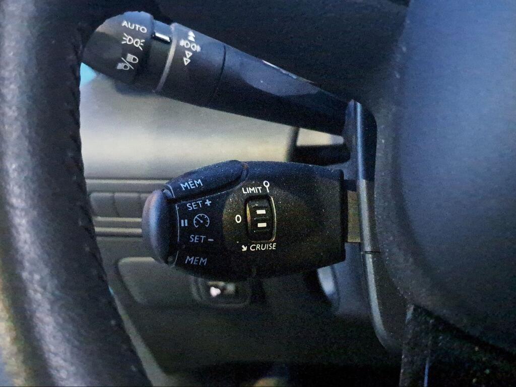 Citroën C3 Aircross BlueHDi 88kW (120CV) S&S EAT6 SHINE - Foto 326