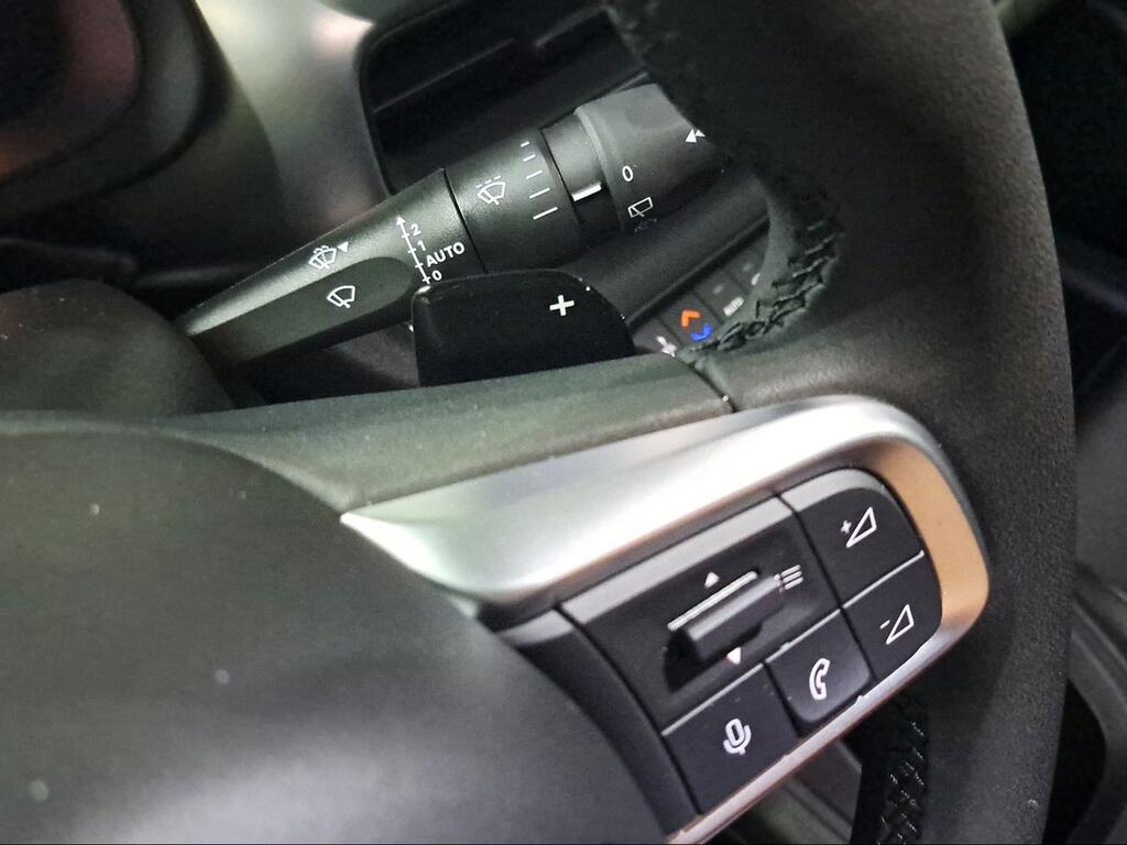 Jeep Avenger 1.2 eHybrid 74kW (100CV) Summit - Foto 655