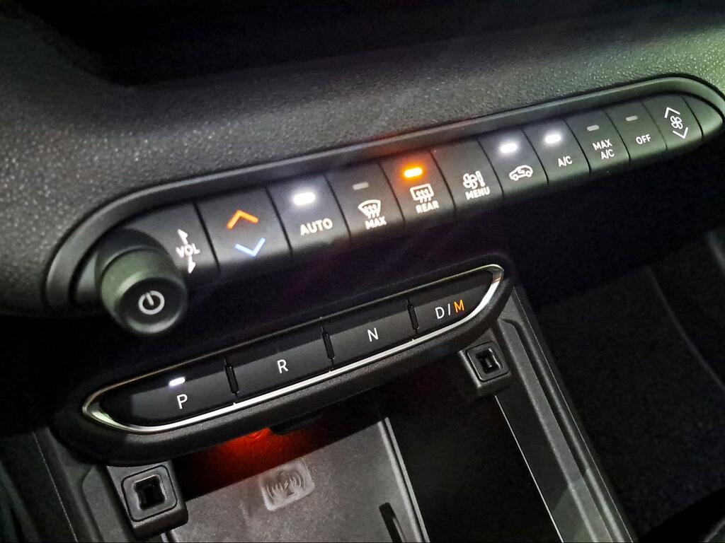 Jeep Avenger 1.2 eHybrid 74kW (100CV) Summit - Foto 657