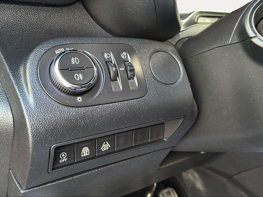 Opel Combo Cargo 1.5 TD 75kW (100CV) S/S  Elegance Talla M - Foto 1596