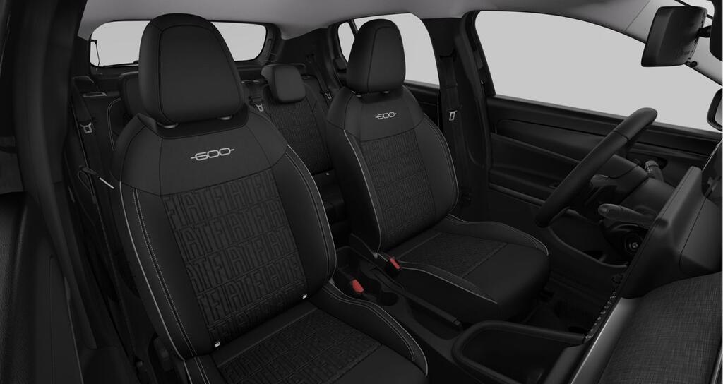 Fiat 600 600 MHEV 1.2 74kW (100CV) DDCT - Foto 228