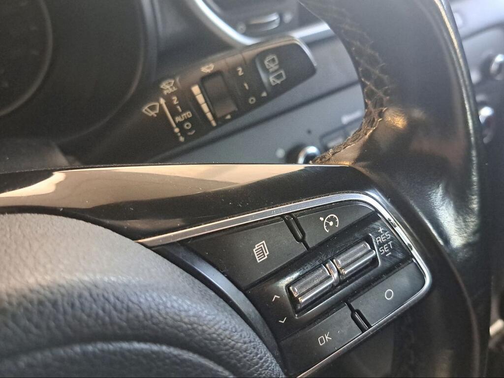 Kia Sportage 1.6 MHEV Business 100kW (136CV) 4x4 - Foto 659