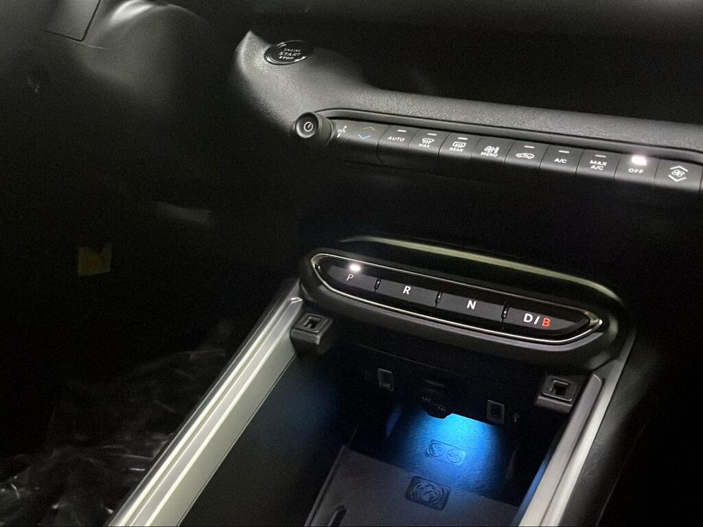 Jeep Avenger BEV 115kW (156CV) Summit - Foto 683