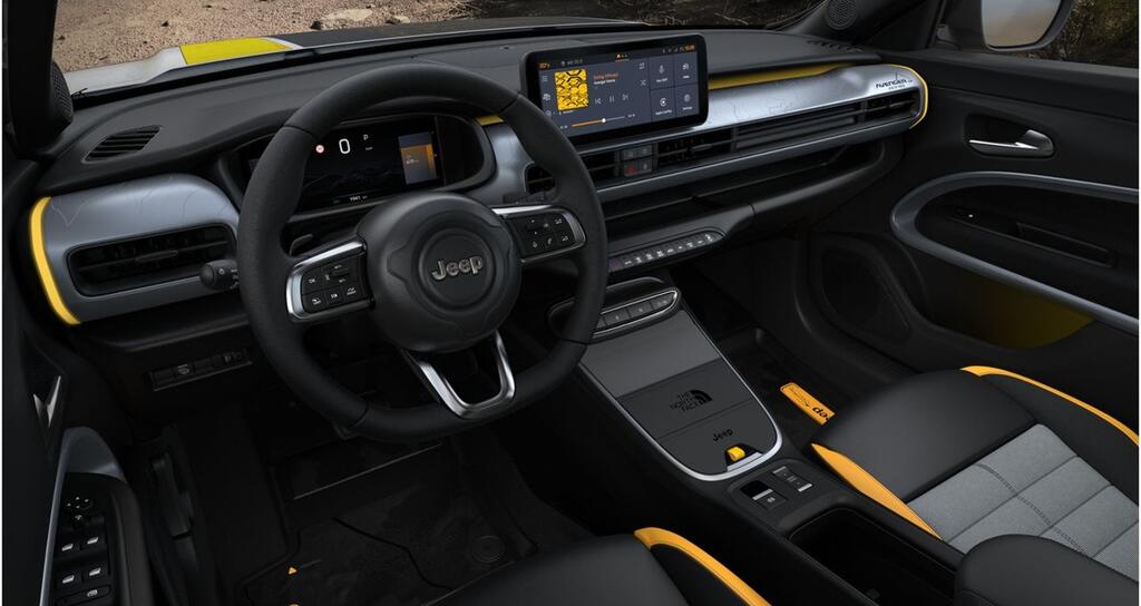 Jeep Avenger 1.2 eHybrid 4xe 136CV T. North Face - Foto 211