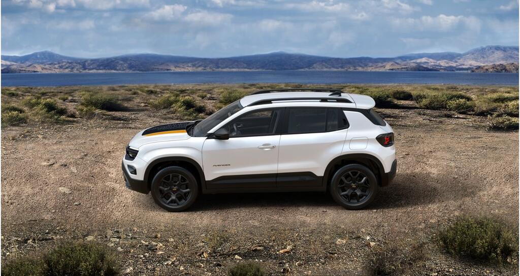 Jeep Avenger 1.2 eHybrid 4xe 136CV T. North Face - Foto 208