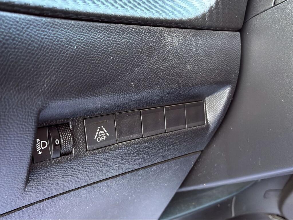 Peugeot 2008 Active Pack BlueHDI 81kW (110CV) - Foto 1326