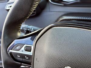 Peugeot 2008 Active Pack BlueHDI 81kW (110CV)