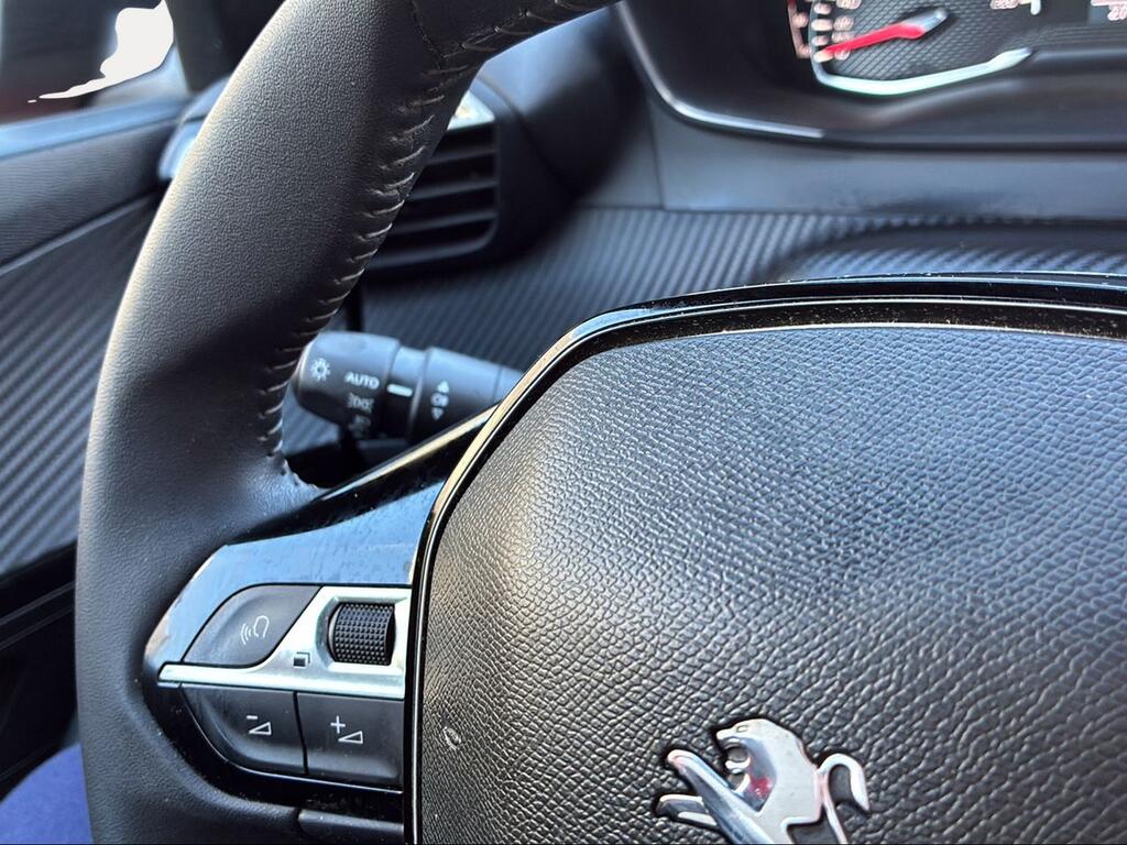 Peugeot 2008 Active Pack Puretech 100 S&S 6 Vel. MAN - Foto 1325