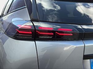 Peugeot 2008 Allure Gasolina 100 S&S 6 Vel. MAN