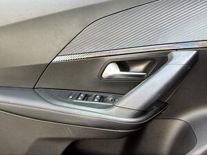 Peugeot 2008 Allure Gasolina 100 S&S 6 Vel. MAN