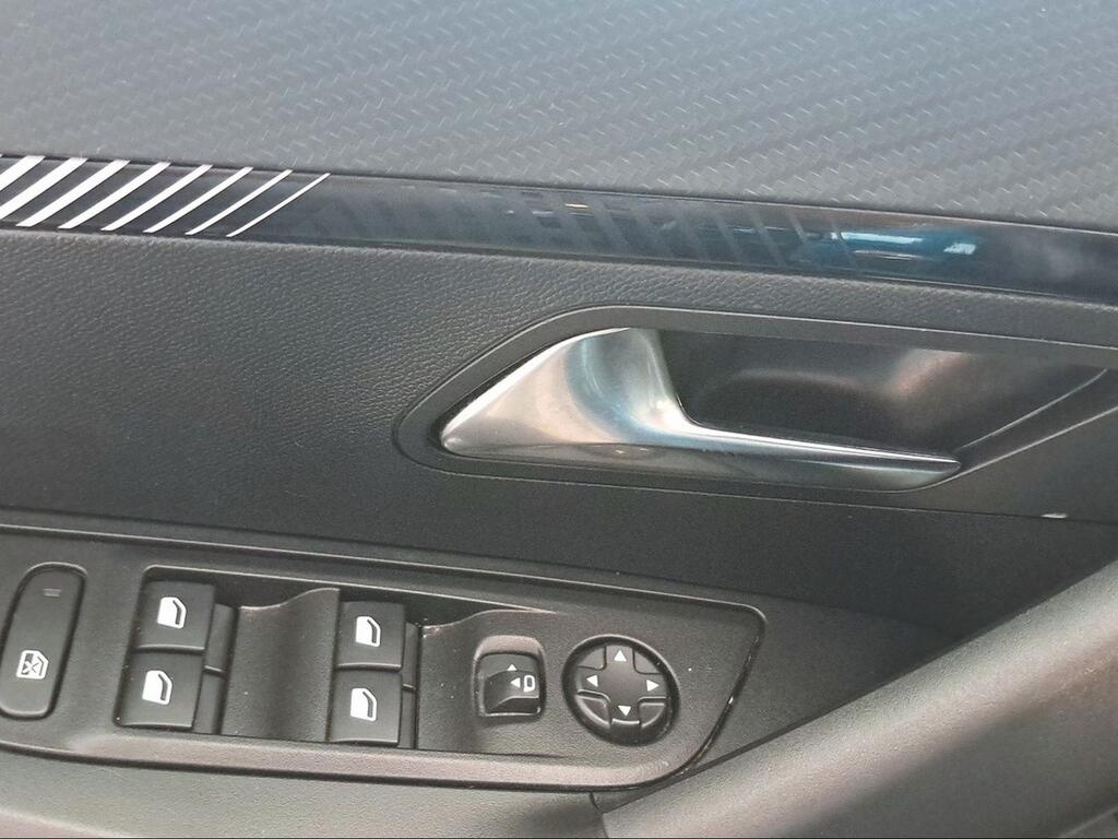 Peugeot 2008 N2008 Allure Hybrid 145 eDCS6 - Foto 1408